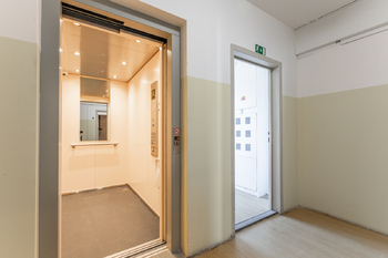 Prodej bytu 1+kk v osobním vlastnictví 31 m², Praha 4 - Chodov