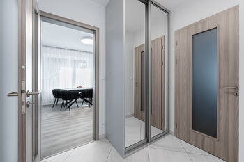 Prodej bytu 2+kk v osobním vlastnictví 58 m², Praha 10 - Záběhlice