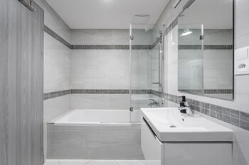 Prodej bytu 2+kk v osobním vlastnictví 58 m², Praha 10 - Záběhlice