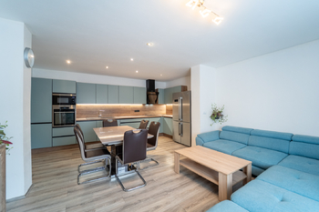 Prodej domu 197 m², Praha 8 - Ďáblice