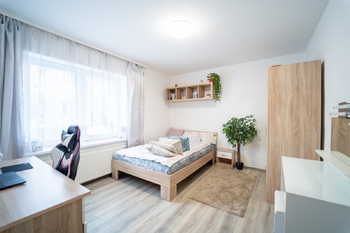 Pokoj 1 - Prodej domu 197 m², Praha 8 - Ďáblice