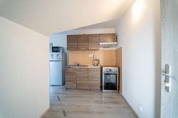 Kuchyň bytu č. 3 - Prodej domu 197 m², Praha 8 - Ďáblice