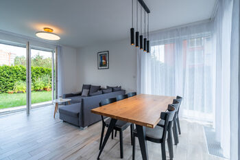 Obývací pokoj  - Prodej bytu 3+kk v osobním vlastnictví 79 m², Praha 5 - Stodůlky