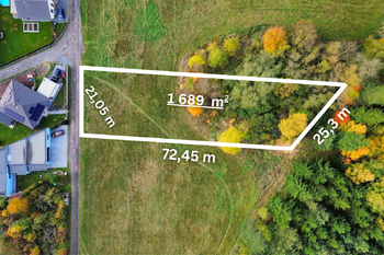 Prodej pozemku 1689 m², Květná