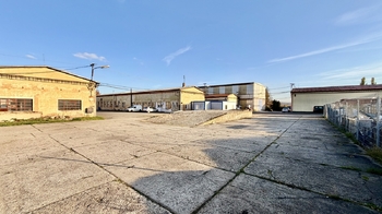 Pronájem pozemku 1650 m², Opava