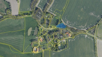 Prodej pozemku 2385 m², Milhostov