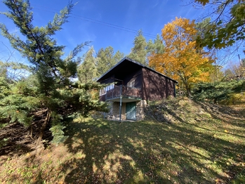 +420 776 335 999, ladislav.urbancik@re-max.cz - Prodej chaty / chalupy 42 m², Mladecko 
