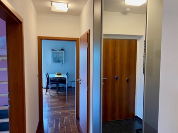 Příjemná dispozice - Prodej bytu 3+kk v osobním vlastnictví 80 m², Mukařov