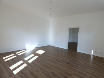 Pronájem bytu 3+1 v osobním vlastnictví 83 m², Praha 5 - Smíchov