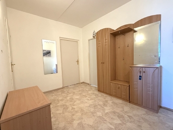 chodba - Prodej bytu 2+1 v osobním vlastnictví 64 m², Mariánské Lázně