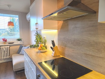 Prodej bytu 3+kk v osobním vlastnictví 71 m², Praha 10 - Hostivař