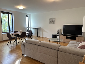Pronájem bytu 2+kk v osobním vlastnictví 68 m², Praha 4 - Podolí