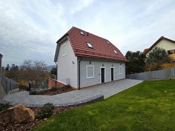 Pronájem bytu 2+kk v osobním vlastnictví 102 m², Všenory