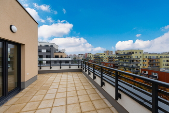 Pronájem bytu 1+kk v osobním vlastnictví 73 m², Praha 5 - Hlubočepy