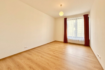 Prodej bytu 4+kk v osobním vlastnictví 238 m², Praha 4 - Modřany