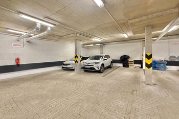 Prodej bytu 4+kk v osobním vlastnictví 238 m², Praha 4 - Modřany