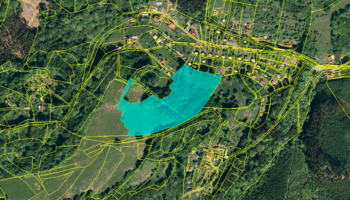 Prodej pozemku 23456 m², Vsetín