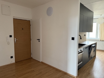 Pronájem bytu 2+1 v osobním vlastnictví 57 m², Louny