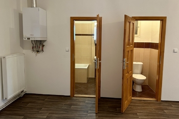 Pronájem bytu 3+1 v osobním vlastnictví 91 m², Praha 4 - Podolí