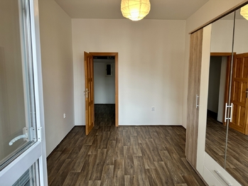 Pronájem bytu 3+1 v osobním vlastnictví 91 m², Praha 4 - Podolí