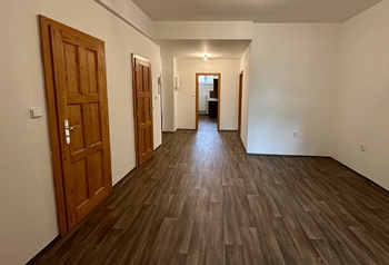 Pronájem bytu 3+1 v osobním vlastnictví 91 m², Praha 4 - Podolí