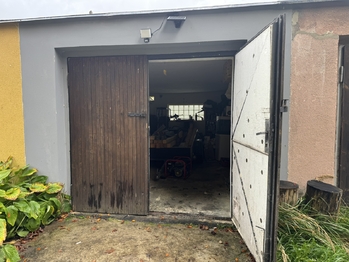 Prodej garáže 23 m², Malá Veleň