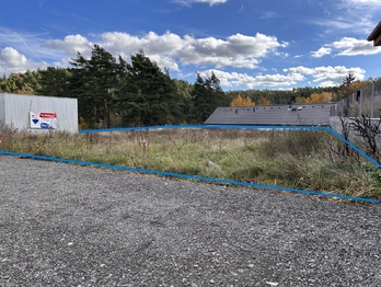 Prodej pozemku 723 m², Radošovice