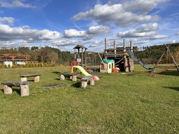 před pozemkem - Prodej pozemku 723 m², Radošovice