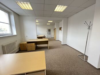 Pronájem kancelářských prostor 40 m², Vsetín