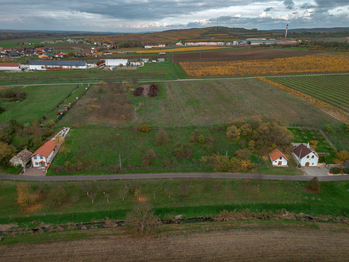 Prodej pozemku 2412 m², Novosedly