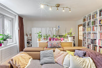 Obývací pokoj 1.NP - Prodej domu 292 m², Praha 9 - Čakovice