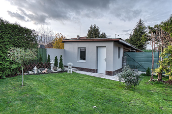 Zahradní domek - Prodej domu 292 m², Praha 9 - Čakovice