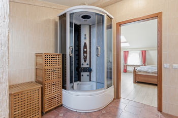 Prodej bytu 4+kk v osobním vlastnictví 189 m², Karlovy Vary