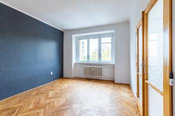 2. pokoj - Pronájem bytu 2+1 v osobním vlastnictví 62 m², Praha 8 - Kobylisy