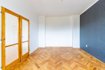2. pokoj - Pronájem bytu 2+1 v osobním vlastnictví 62 m², Praha 8 - Kobylisy