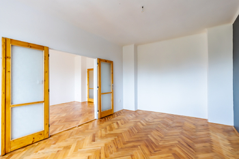 2. pokoj - Pronájem bytu 2+1 v osobním vlastnictví 62 m², Praha 8 - Kobylisy