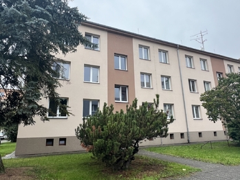 bytový dům - Prodej bytu 3+1 v osobním vlastnictví 64 m², Choceň 