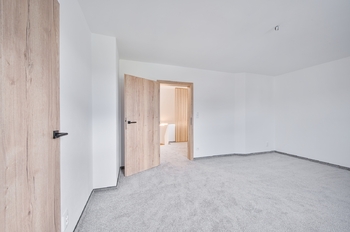 2. pokoj v patře - reálný stav - Prodej domu 164 m², Františkovy Lázně