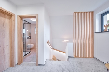 Chodba v patře - Prodej domu 164 m², Františkovy Lázně