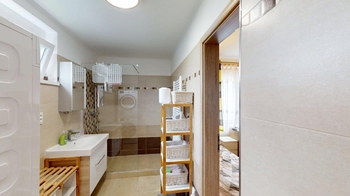 Prodej bytu 3+1 v osobním vlastnictví 220 m², Praha 6 - Suchdol