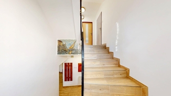 Prodej bytu 3+1 v osobním vlastnictví 220 m², Praha 6 - Suchdol