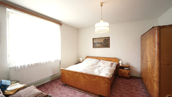 Prodej domu 405 m², Klamoš