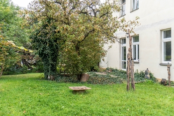 Prodej domu 200 m², Praha 10 - Strašnice