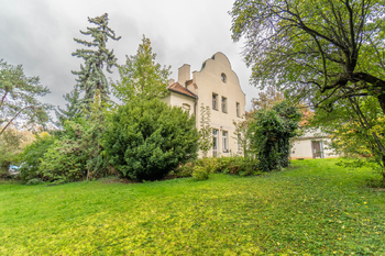 Prodej domu 200 m², Praha 10 - Strašnice