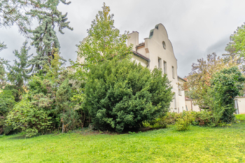 Prodej domu 200 m², Praha 10 - Strašnice