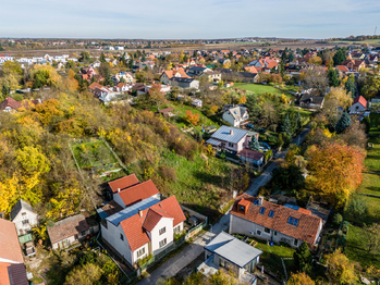 Prodej pozemku 1976 m², Praha 9 - Koloděje