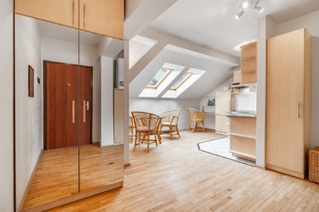 Prodej bytu 2+kk v osobním vlastnictví 40 m², Praha 3 - Žižkov