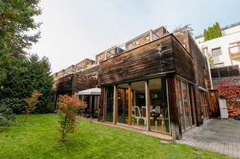 Prodej bytu 5+1 v osobním vlastnictví 306 m², Praha 5 - Košíře
