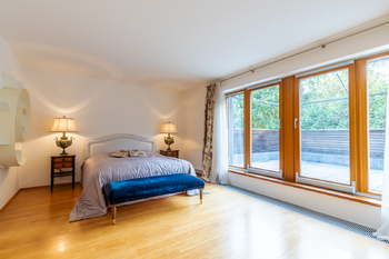 Prodej bytu 5+1 v osobním vlastnictví 306 m², Praha 5 - Košíře