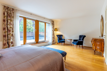 Prodej bytu 5+1 v osobním vlastnictví 306 m², Praha 5 - Košíře